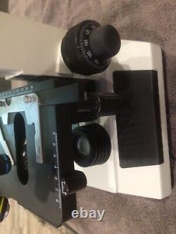 OMAX 40X-2500X Darkfield Microscope + 10MP Digital Camera