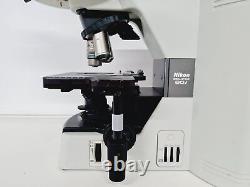 Microscope Nikon Eclipse 80i avec caméra numérique Nikon C-SHG1 et Hamamatsu